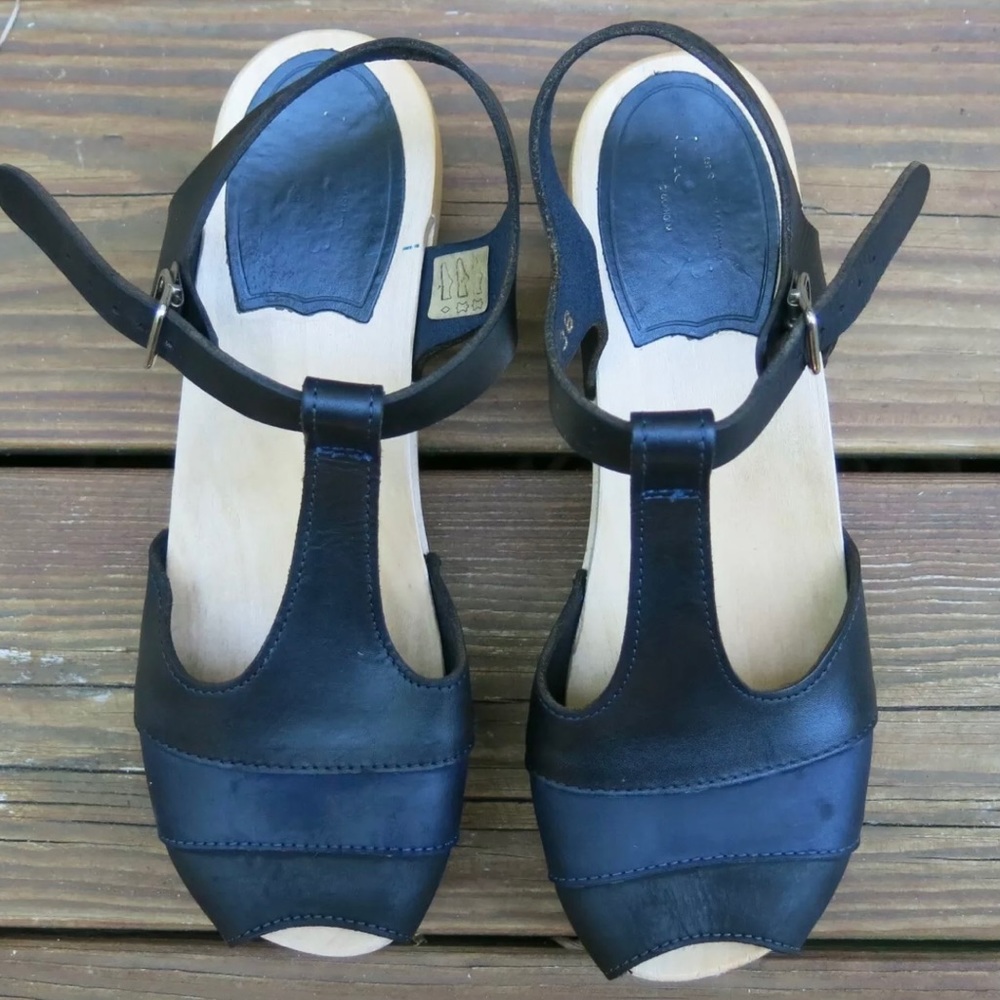 Swedish Hasbeens 90's T-Strap Wedge 38
